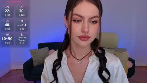 Snapshot of miraa_belle chatting on September 27, 2:11 pm Mira online show from September 27, 2:11 pm
