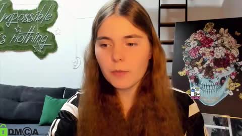 miraa_bloom online show from March 9, 2:54 pm