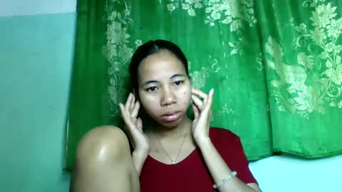 mirah881 online show from June 18, 8:03 am