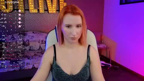 Snapshot of miralush chatting on March 20, 7:08 pm Mira online show from March 20, 7:08 pm