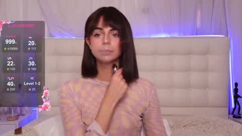 Snapshot of miranda_kery chatting on September 29, 6:51 am Mira online show from September 29, 6:51 am