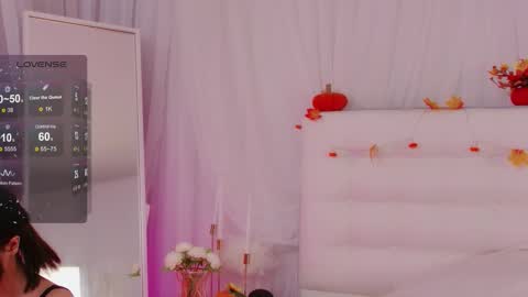 Snapshot of miranda_kery chatting on November 1, 6:59 am Mira online show from November 1, 6:59 am