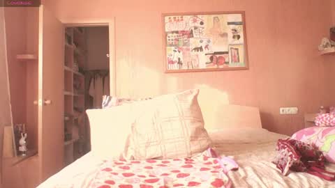 Miranda online show from May 17, 12:08 am