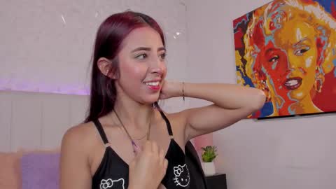 Snapshot of mirandaa_rogers chatting on September 21, 2:40 pm Miranda Rogers online show from September 21, 2:40 pm