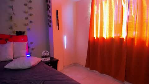 Miranda online show from February 11, 2:33 pm