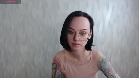 Snapshot of mirasky chatting on February 11, 3:18 pm Mira online show from February 11, 3:18 pm