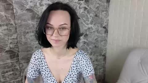 Snapshot of mirasky chatting on March 3, 9:26 pm Mira online show from March 3, 9:26 pm