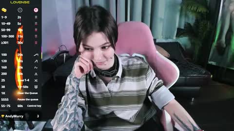 MiraVelle online show from October 20, 9:48 pm