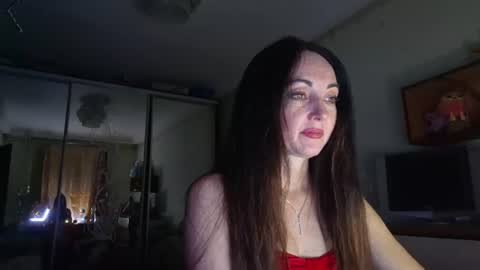 Christina online show from June 15, 8:44 pm