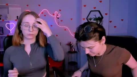 Snapshot of mirginia_lovely chatting on March 13, 8:15 pm mirgi online show from March 13, 8:15 pm