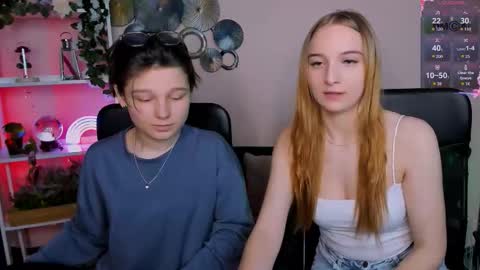 Snapshot of mirginia_lovely chatting on March 26, 1:28 pm mirgi online show from March 26, 1:28 pm