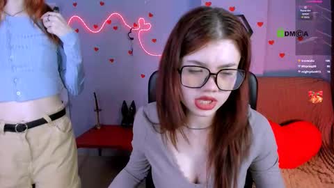 Snapshot of mirginia_lovely chatting on March 28, 5:34 pm mirgi online show from March 28, 5:34 pm