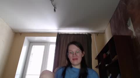 Snapshot of miriamor chatting on February 5, 10:08 am Mira online show from February 5, 10:08 am