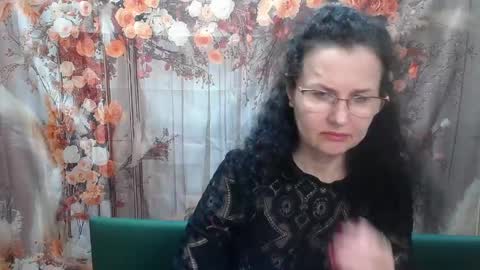 Miroslava Happi online show from May 14, 7:15 am
