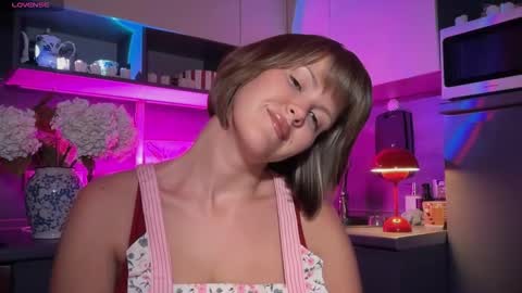 Shelley online show from March 1, 5:04 pm