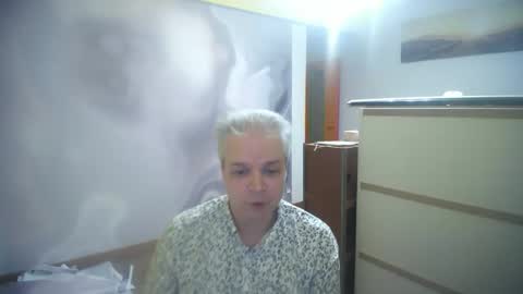 Snapshot of mirwais chatting on March 8, 6:12 pm Mirwais online show from March 8, 6:12 pm