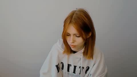 misaki_chan_ online show from September 23, 6:38 am