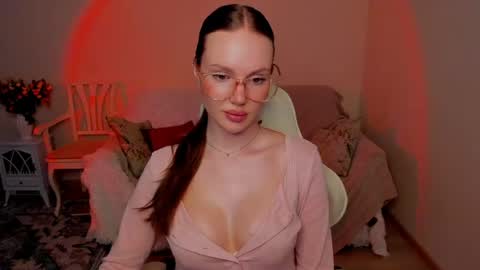 Snapshot of mish_ka3 chatting on May 1, 5:17 pm Misha online show from May 1, 5:17 pm