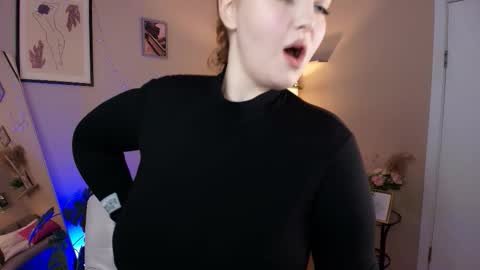 Ivy online show from November 6, 9:10 am