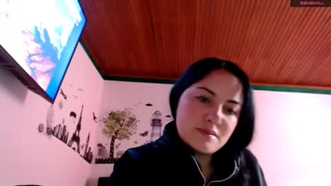 Snapshot of misnicol chatting on January 12, 1:16 pm Nicol online show from January 12, 1:16 pm