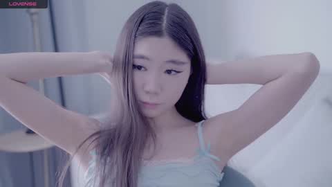 Snapshot of miso_misa chatting on December 22, 9:33 am Misa online show from December 22, 9:33 am