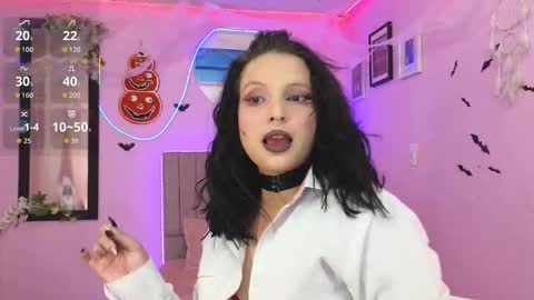 misofialeal online show from October 22, 6:51 pm