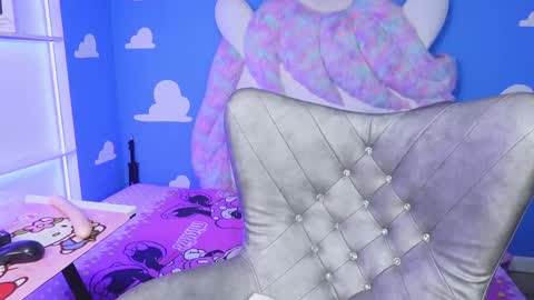 miss___angel online show from October 15, 6:08 pm