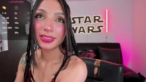 Snapshot of miss___evangeline chatting on May 2, 2:38 am Evangeline online show from May 2, 2:38 am