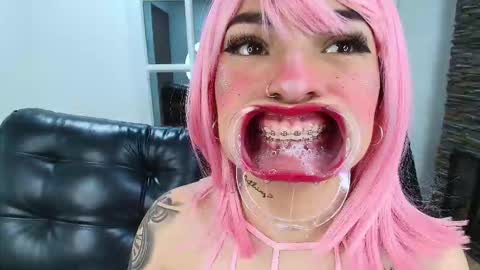 Abigail online show from October 4, 2:53 am