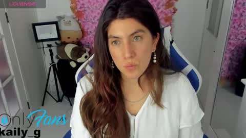 Snapshot of miss_adams01 chatting on December 17, 8:54 pm miss_adams01 online show from December 17, 8:54 pm