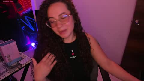 miss_alisse online show from May 15, 8:32 am