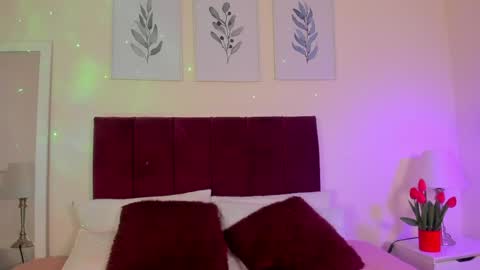 Snapshot of miss_amanda_ chatting on April 11, 11:47 am Amanda Reyes online show from April 11, 11:47 am