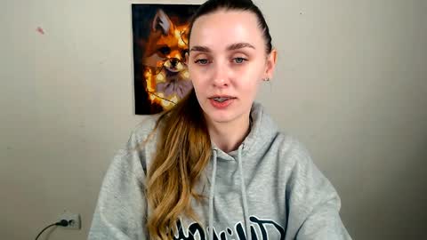 Snapshot of miss_angelina_ chatting on April 7, 6:03 am Angelina online show from April 7, 6:03 am