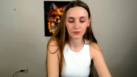 Snapshot of miss_angelina_ chatting on April 14, 6:19 am Angelina online show from April 14, 6:19 am