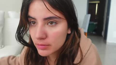 Snapshot of miss_ann_1 chatting on January 11, 7:52 pm miss_ann_1 online show from January 11, 7:52 pm