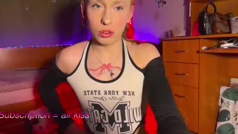 Anya online show from February 11, 9:20 pm