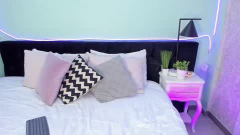 Briana online show from March 21, 1:48 pm