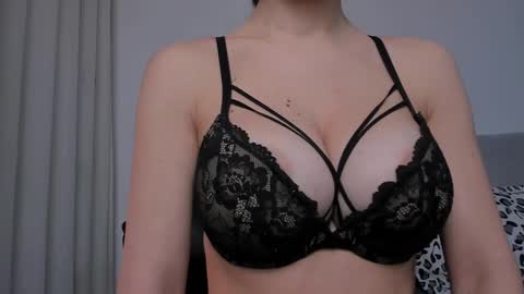 Ivy online show from February 9, 3:45 pm