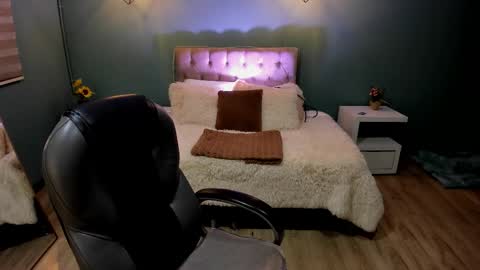 Cataleya online show from February 10, 11:47 am