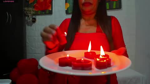 Snapshot of miss_clarepocahose chatting on May 10, 12:49 am Clare PocaHose online show from May 10, 12:49 am