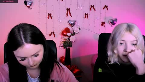 Snapshot of miss_courtney chatting on March 7, 10:01 am miss_courtney online show from March 7, 10:01 am