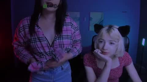 Snapshot of miss_courtney chatting on March 28, 9:42 am miss_courtney online show from March 28, 9:42 am