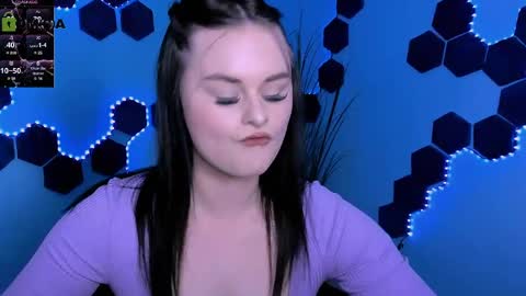 miss_courtney online show from May 5, 8:55 am