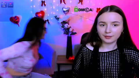 miss_courtney online show from May 11, 2:45 pm