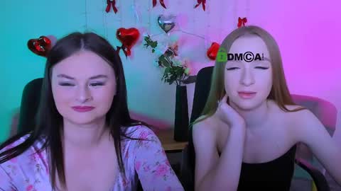 miss_courtney online show from May 18, 8:42 am