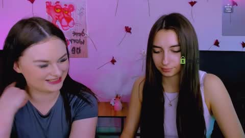 miss_courtney online show from May 19, 8:53 am