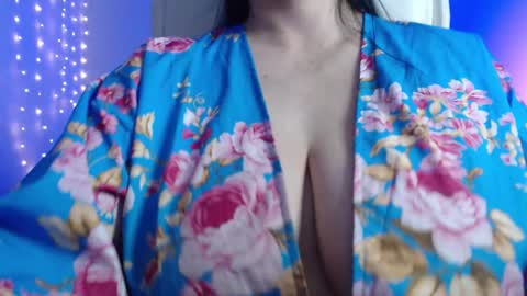 liza online show from February 5, 5:41 am