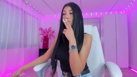 miss_diamond__ online show from May 9, 5:56 am