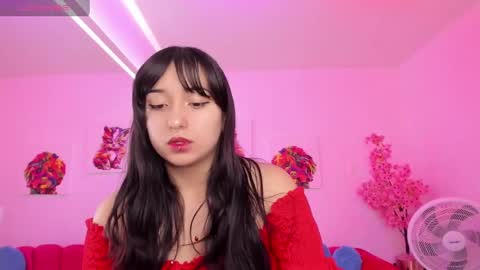 Melanie online show from December 3, 12:27 pm
