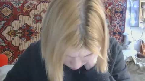 Elis online show from May 12, 11:07 am